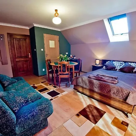 Dom Artusa Ferienhaus *