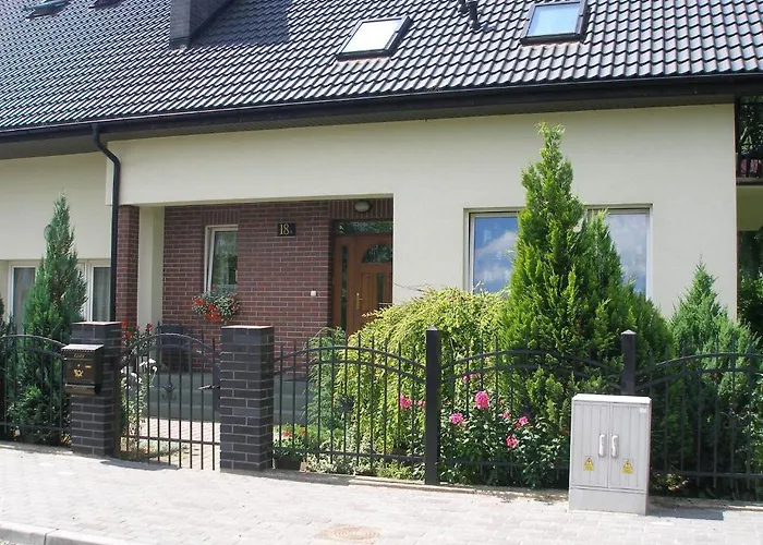 Dom Artusa Nyaraló *